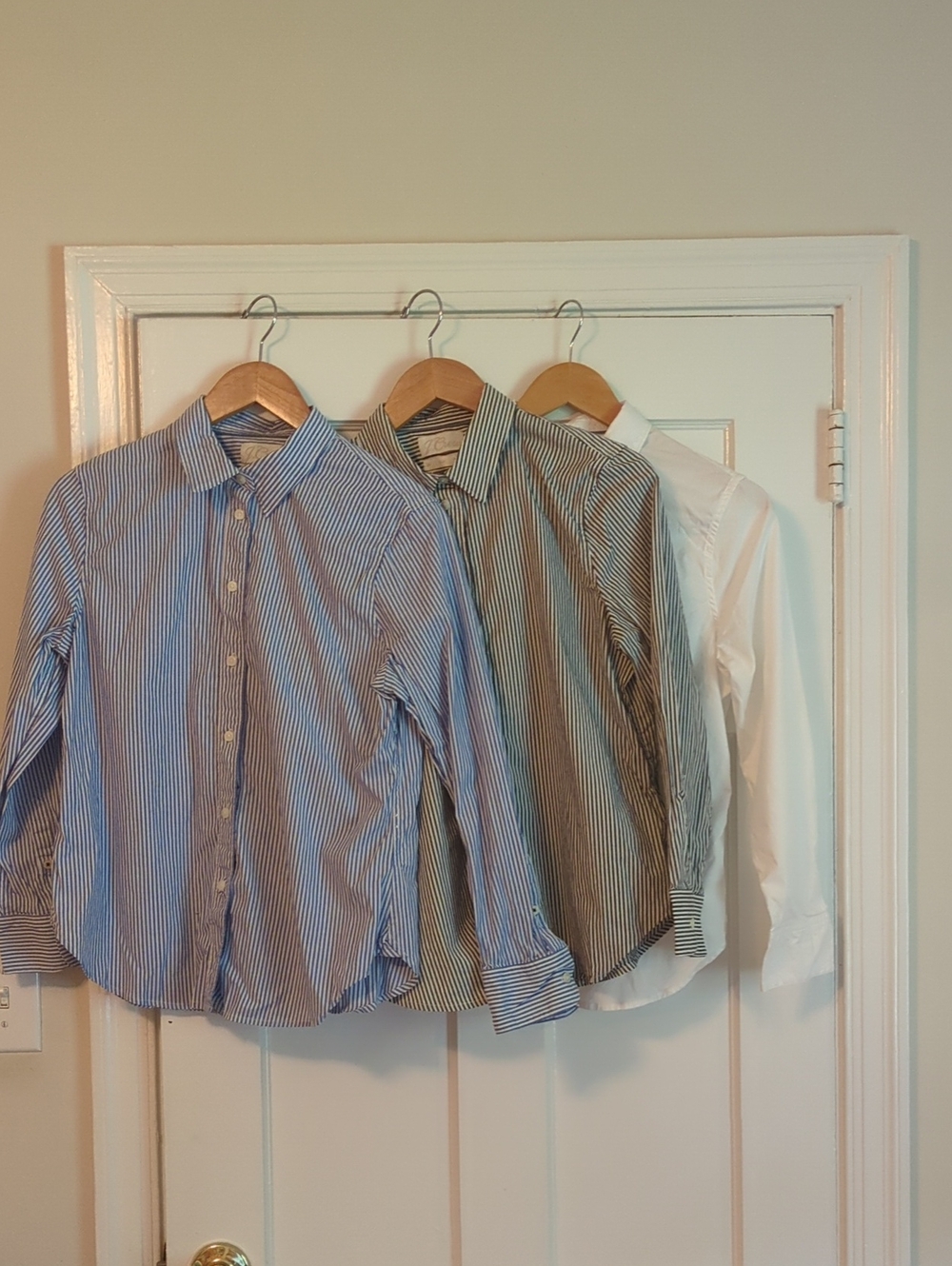 Set Of 3 Jcrew Button Up Shirts